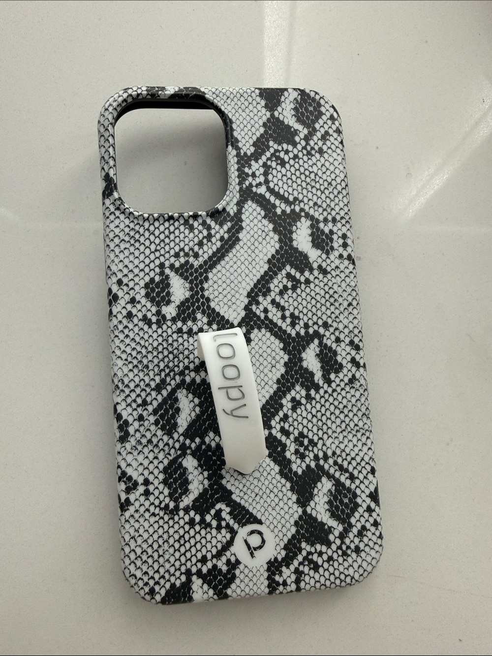 Loopy Case for iPhone 12 Pro Max- Snakeskin